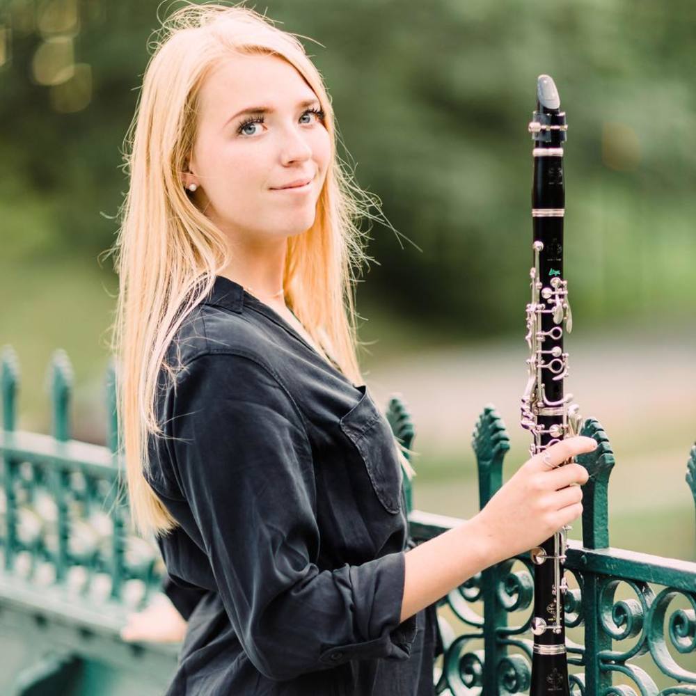 Meet your Posher, Miranda